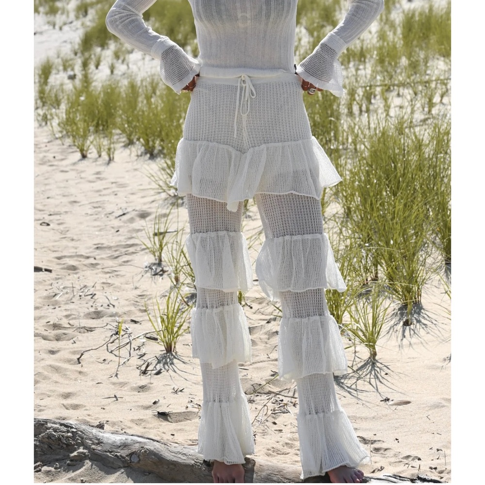 Yellow The Label - White Wide Leg Tiered Ruffle Pants - NEVER WORN - BNWOT